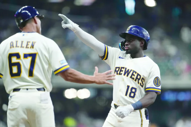 Chourio and Vaughn homer, Henderson wins sixth consecutive decision and Brewers top Pirates 4-2